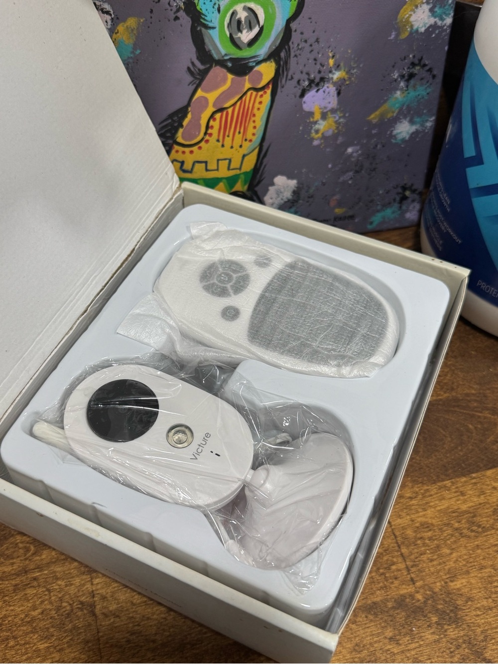 Victure Wireless Baby Monitor Camera and Receiver - White